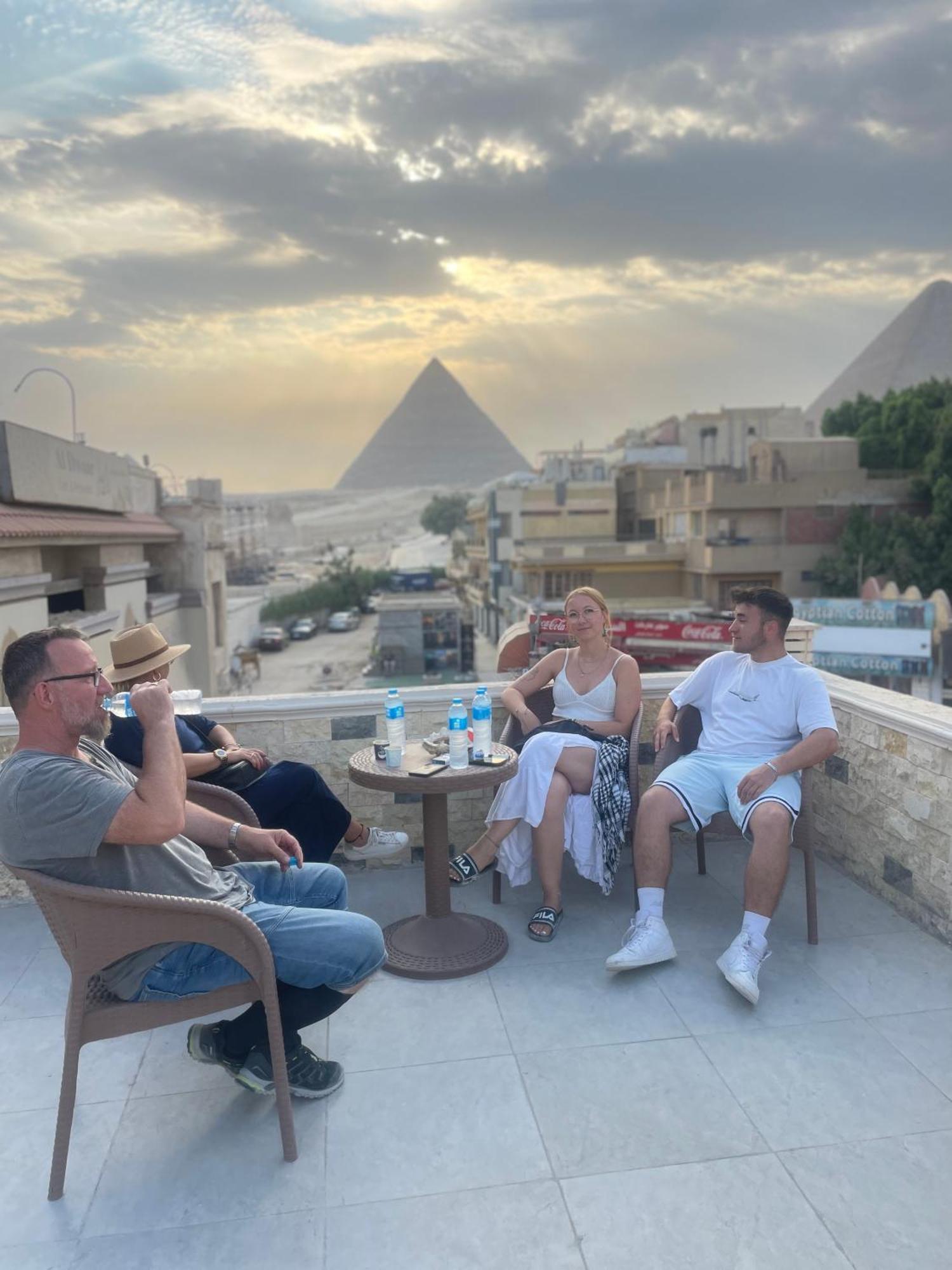King Ali Pyramids View Inn Kafret el-Gabal Екстериор снимка