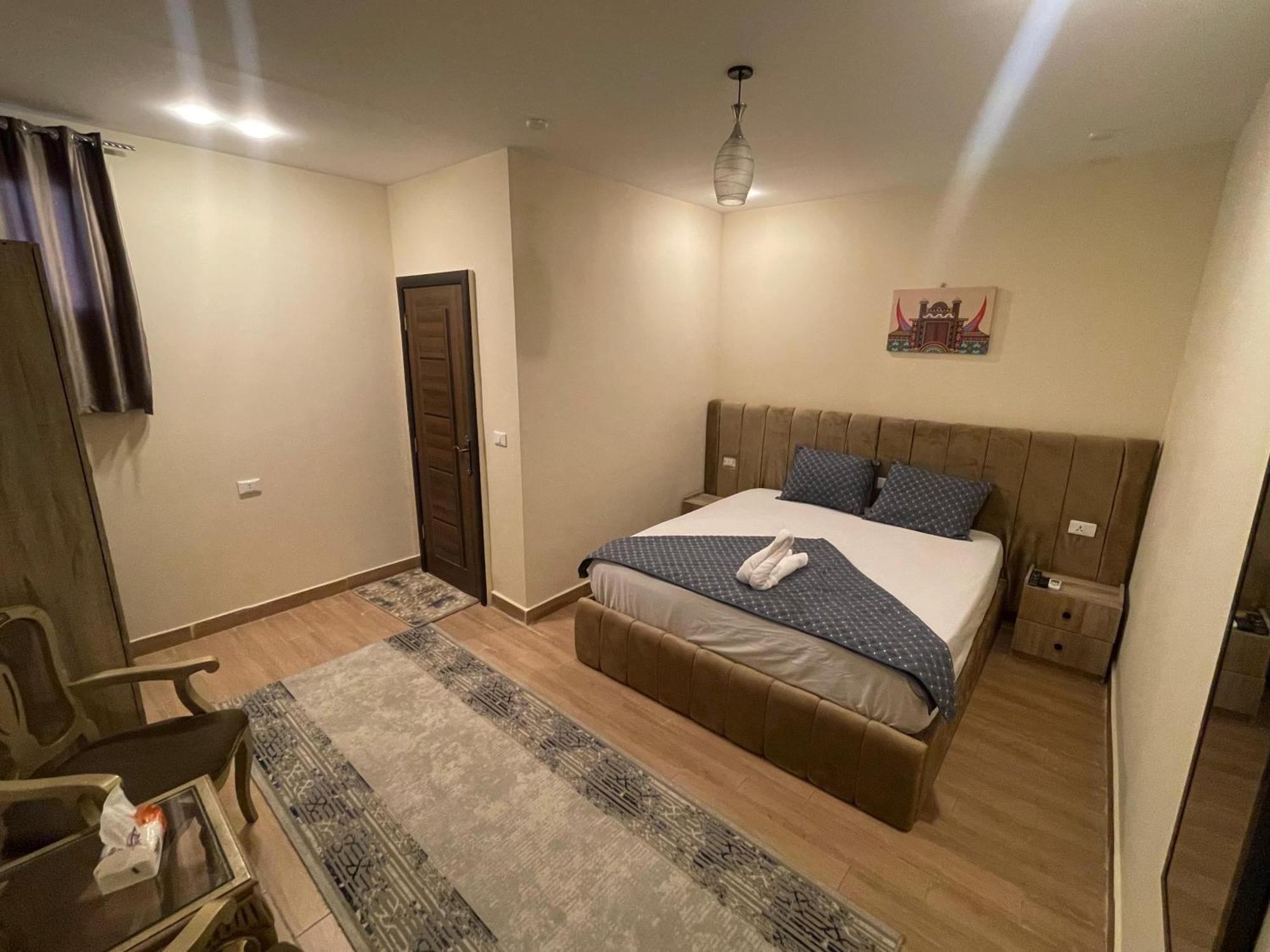 King Ali Pyramids View Inn Kafret el-Gabal Екстериор снимка