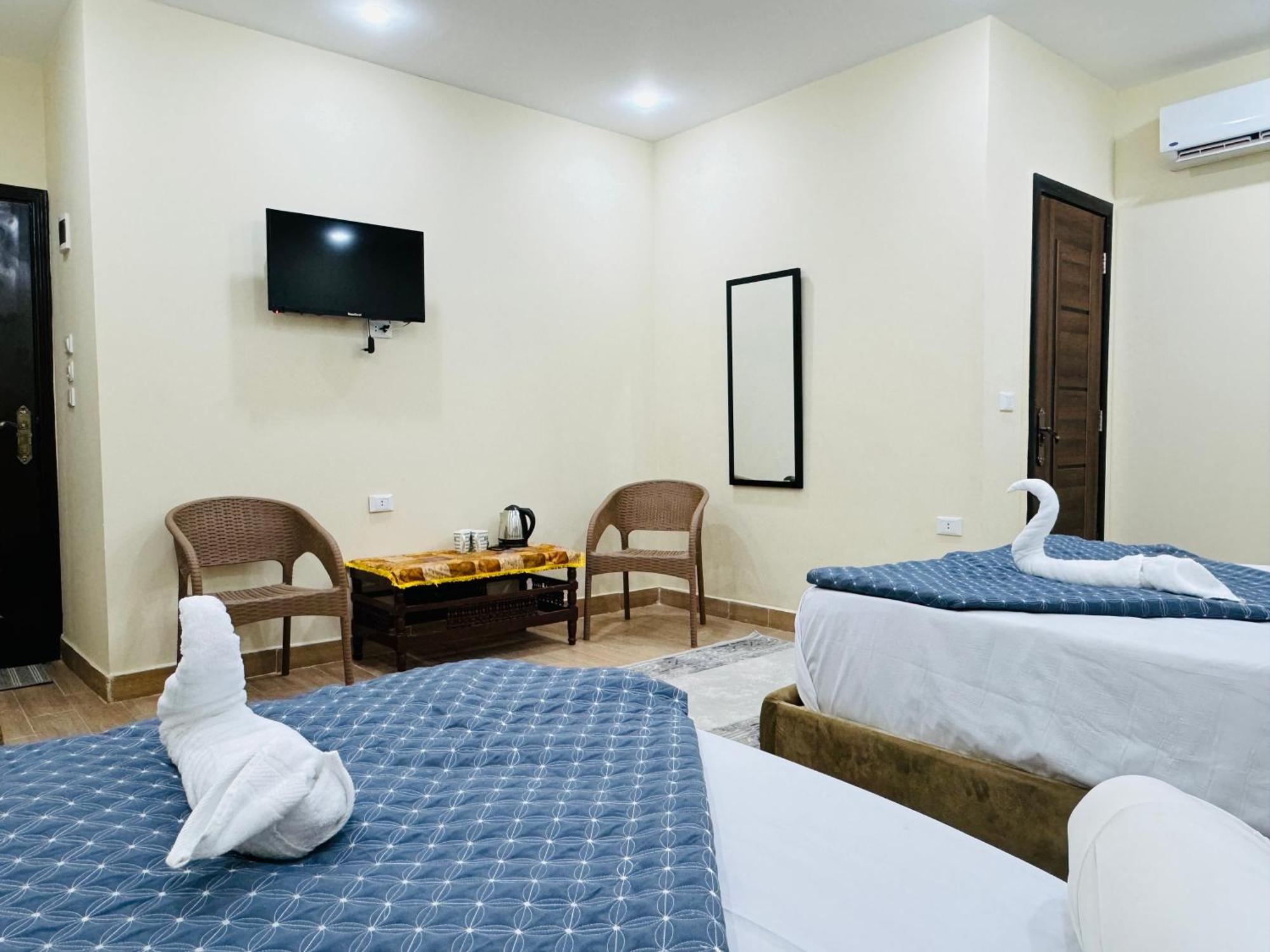 King Ali Pyramids View Inn Kafret el-Gabal Екстериор снимка