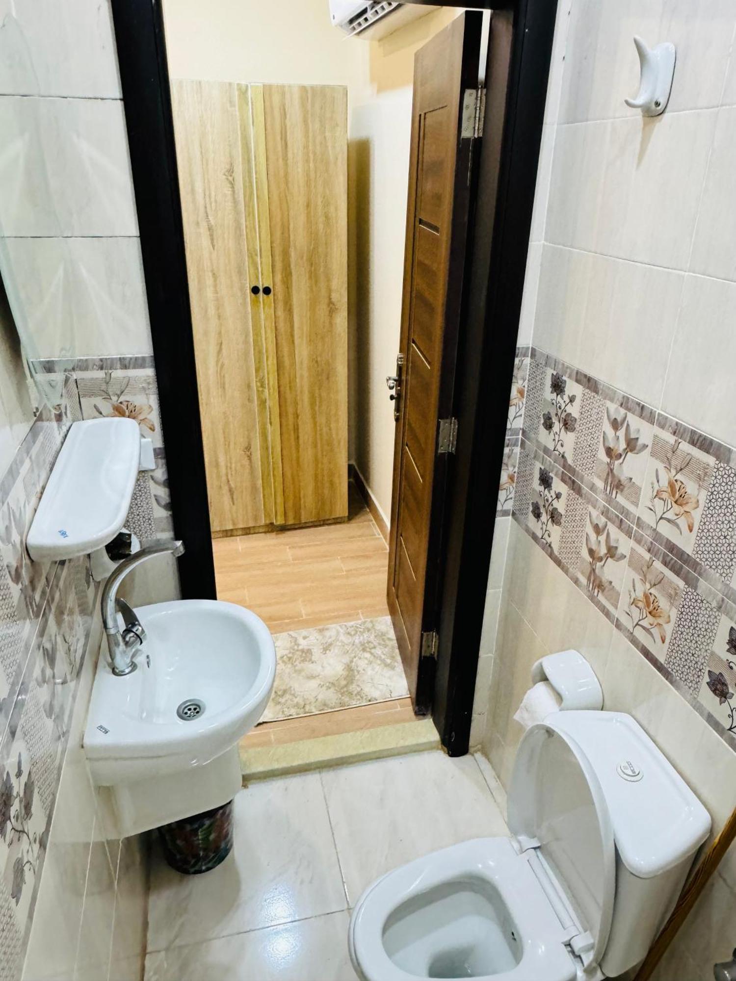 King Ali Pyramids View Inn Kafret el-Gabal Екстериор снимка